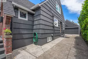 2839 NE Hancock St, Portland, OR 97212 - Photo 40