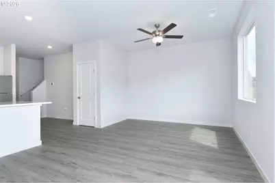 1411 NE Clark Ave, Battle Ground, WA 98604 - Photo 6