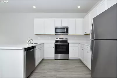 1411 NE Clark Ave, Battle Ground, WA 98604 - Photo 10