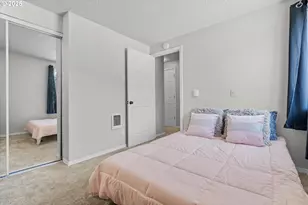 251 NE Village Squire Ave, Gresham, OR 97030 - Photo 28