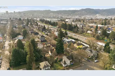 4066 N Missouri Ave, Portland, OR 97227 - Photo 6