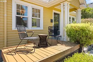 7060 N Kerby Ave, Portland, OR 97217 - Photo 2