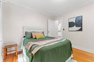 7060 N Kerby Ave, Portland, OR 97217 - Photo 16