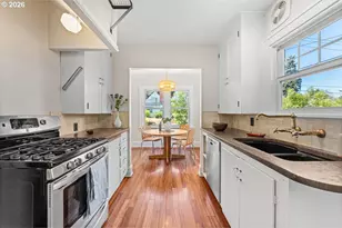 7060 N Kerby Ave, Portland, OR 97217 - Photo 10