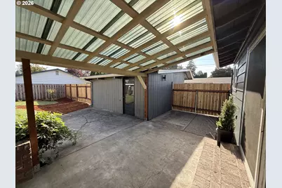 240 NW Baker Creek Rd, McMinnville, OR 97128 - Photo 38