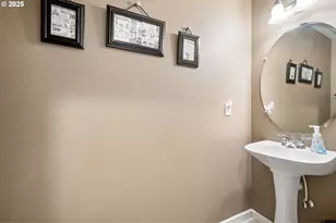 2845 Rocky Ridge Ave, Salem, OR 97306 - Photo 18