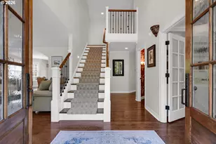 5676 Southwood Dr, Lake Oswego, OR 97035 - Photo 4