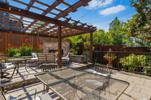 5676 Southwood Dr, Lake Oswego, OR 97035 - Photo 40