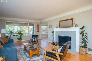 8020 SW Ruby Terrace, Portland, OR 97219 - Photo 6