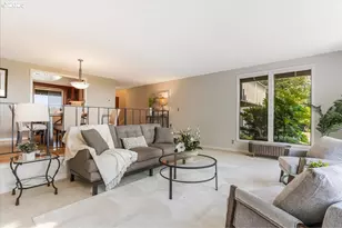 31430 NE Canter Ln, Sherwood, OR 97140 - Photo 10