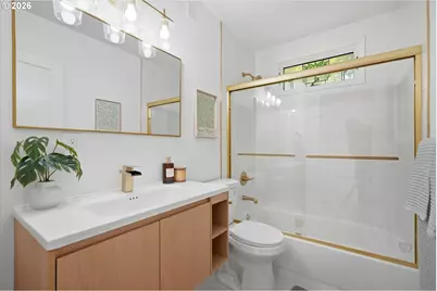 3215 NE 89th Ave, Portland, OR 97220 - Photo 20