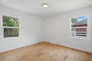 3215 NE 89th Ave, Portland, OR 97220 - Photo 18