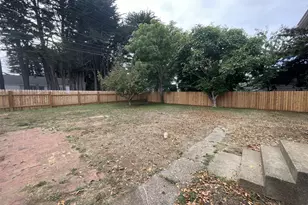 890 2nd St SE, Bandon, OR 97411 - Photo 32