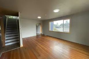 890 2nd St SE, Bandon, OR 97411 - Photo 8