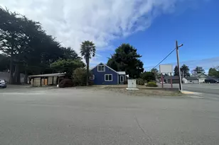 890 2nd St SE, Bandon, OR 97411 - Photo 36