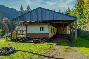 15779 Hwy 42, Myrtle Point, OR 97458 - Photo 22