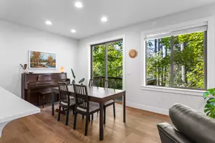 10933 SW Annand Hill Ct, Portland, OR 97224 - Photo 8