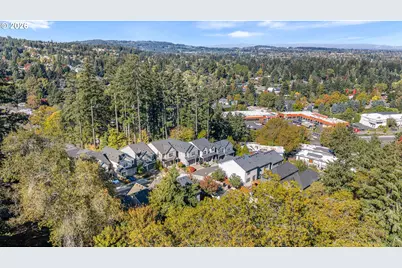 10933 SW Annand Hill Ct, Portland, OR 97224 - Photo 22