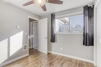 13318 SE McGillivray Blvd, Vancouver, WA 98683 - Photo 12