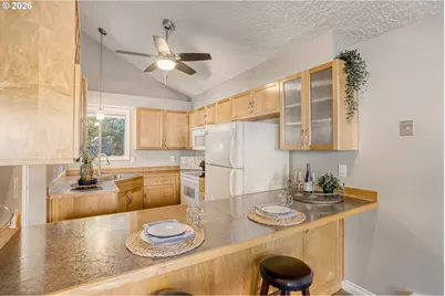 13318 SE McGillivray Blvd, Vancouver, WA 98683 - Photo 16