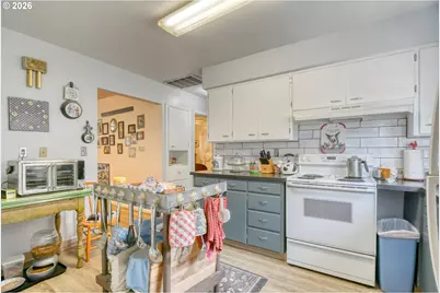 709 S Mill St, Milton-Freewater, OR 97862 - Photo 8
