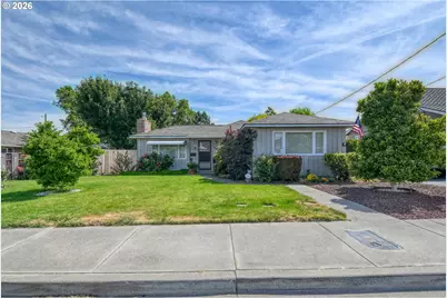 709 S Mill St, Milton-Freewater, OR 97862 - Photo 1