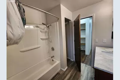 830 E Pine Ave, Hermiston, OR 97838 - Photo 26