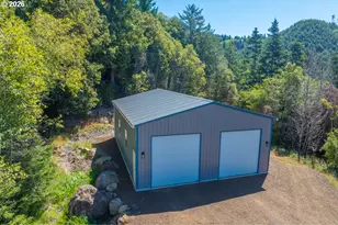 28241 Hunter Creek Heights, Gold Beach, OR 97444 - Photo 4