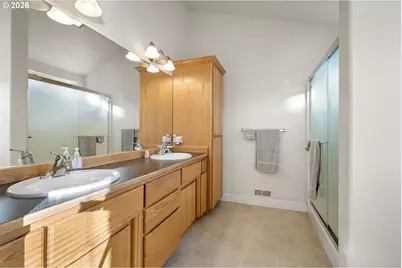 1635 Fairview Pl, Cottage Grove, OR 97424 - Photo 18