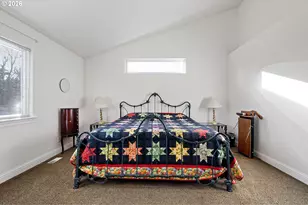 1635 Fairview Pl, Cottage Grove, OR 97424 - Photo 16