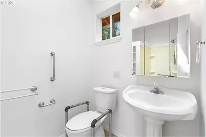 606 Ridgeview Ct, Hood River, OR 97031 - Photo 16