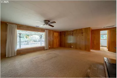 628 13th St, Lyons, OR 97358 - Photo 6