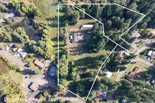 628 13th St, Lyons, OR 97358 - Photo 30