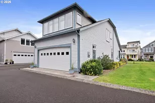 230 Round House Rd, Astoria, OR 97103 - Photo 38