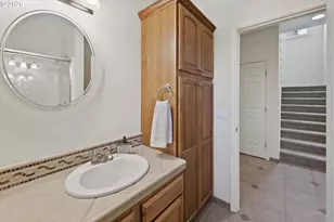 230 Round House Rd, Astoria, OR 97103 - Photo 18