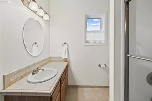 230 Round House Rd, Astoria, OR 97103 - Photo 34