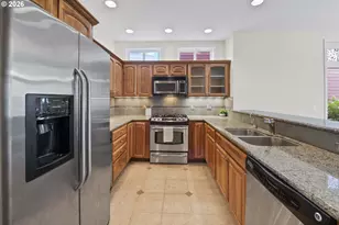 230 Round House Rd, Astoria, OR 97103 - Photo 14