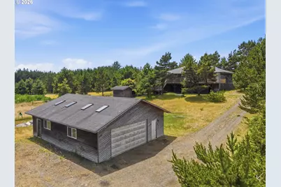 89989 Manion Dr, Warrenton, OR 97146 - Photo 4