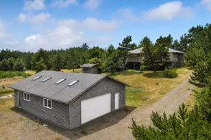 89989 Manion Dr, Warrenton, OR 97146 - Photo 44