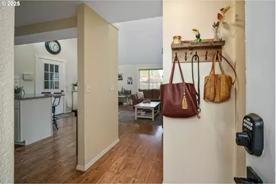 1433 Kristan Ct, Stayton, OR 97383 - Photo 6