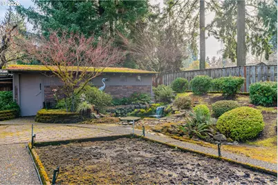 18690 SW Alderwood Dr, Beaverton, OR 97003 - Photo 36