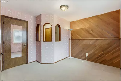 18690 SW Alderwood Dr, Beaverton, OR 97003 - Photo 18