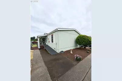 10400 SE Cook Ct #22, Milwaukie, OR 97222 - Photo 2
