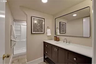 7021 SW Canyon Ln, Portland, OR 97225 - Photo 18