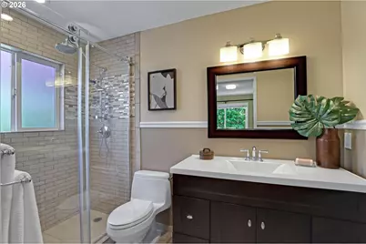 7021 SW Canyon Ln, Portland, OR 97225 - Photo 12