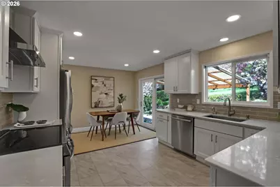 7021 SW Canyon Ln, Portland, OR 97225 - Photo 8