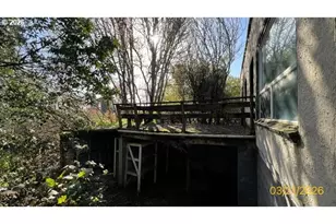 806 Railroad Ave, Myrtle Point, OR 97458 - Photo 28