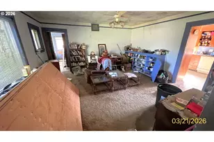 806 Railroad Ave, Myrtle Point, OR 97458 - Photo 6