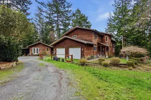 88600 Trout Pond Ln, Bandon, OR 97411 - Photo 2