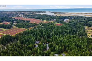 88600 Trout Pond Ln, Bandon, OR 97411 - Photo 44